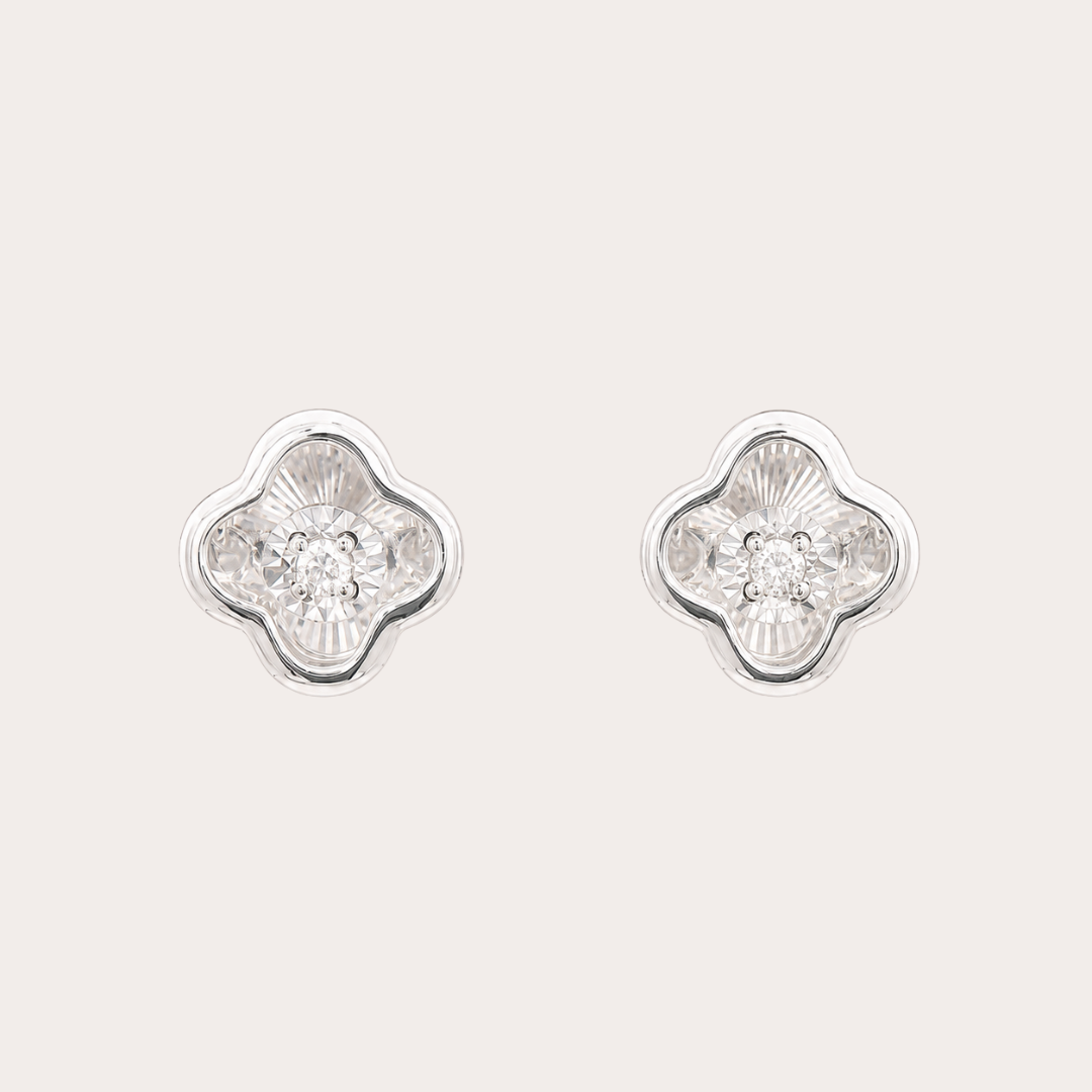 Lucky Quatrefoil Dancing Stud Earrings