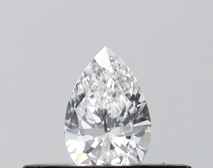 0.21ct Pear Lab Grown Diamond (Colour D, Clarity VS2, IGI Certified)