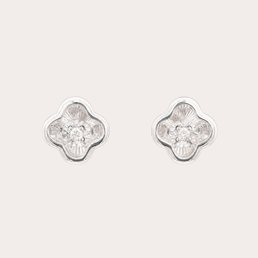 Anting Tusuk Lucky Quatrefoil Menari