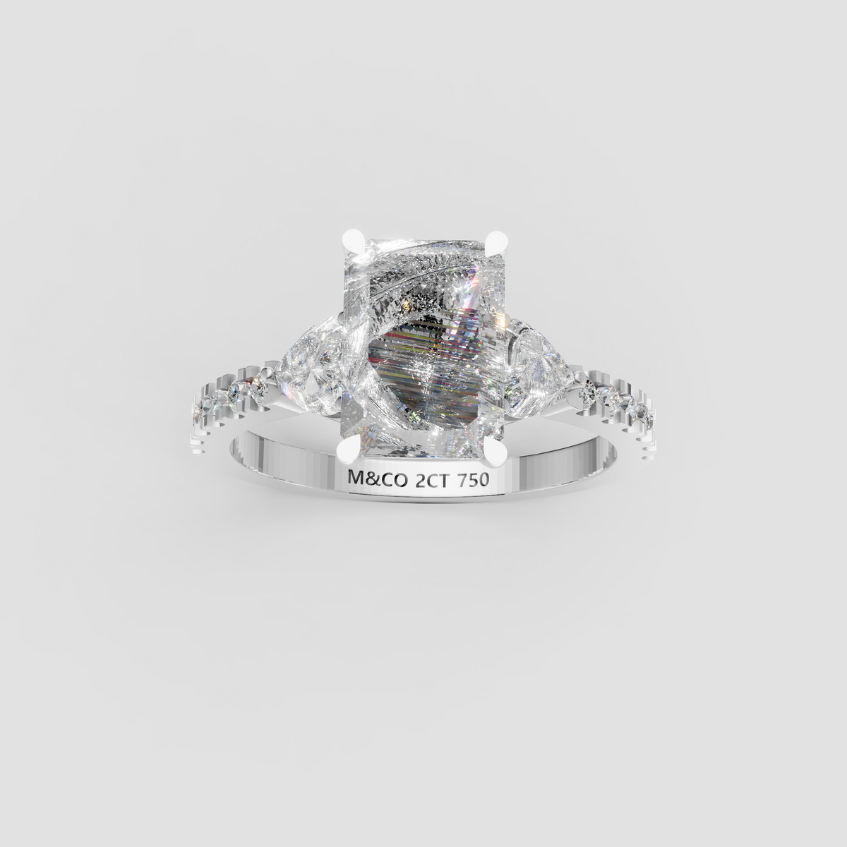 The Emerald Aurelia Ring