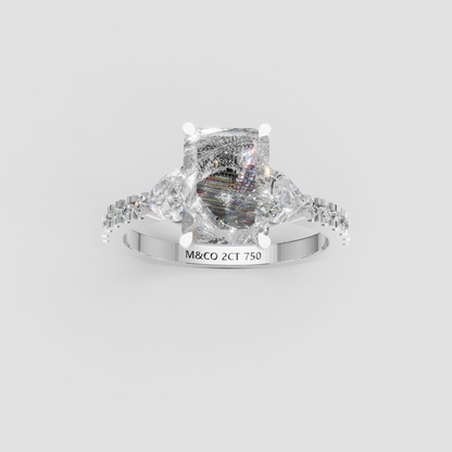 The Emerald Aurelia Ring