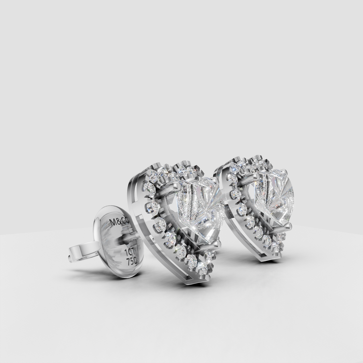 Anting Tusuk Hati Cermin Menari